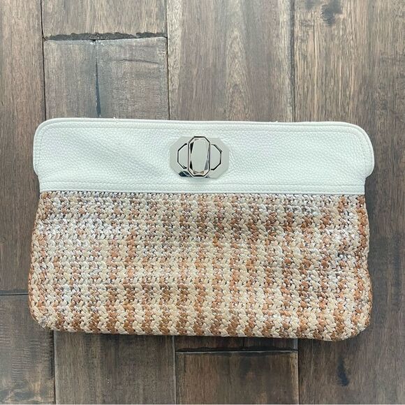 Deux Lux Gold & White Woven Clutch Purse - Picture 1 of 6